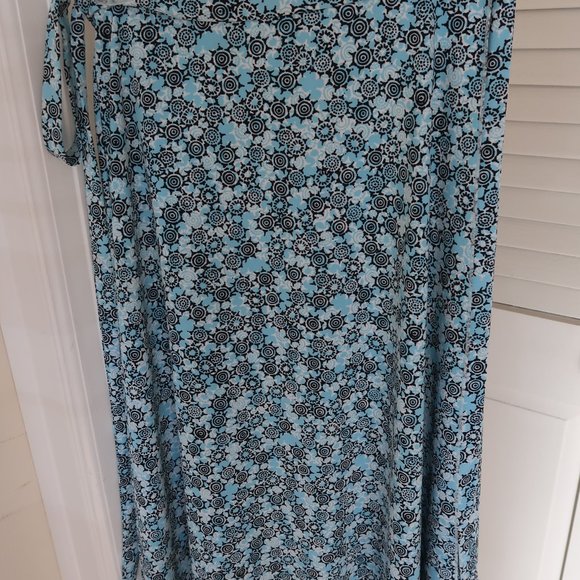 CUTE blue wrap around skirt - Picture 1 of 1